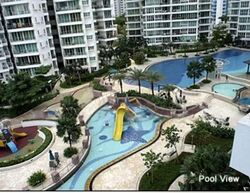 Cote D'Azur (D15), Condominium #573619131
